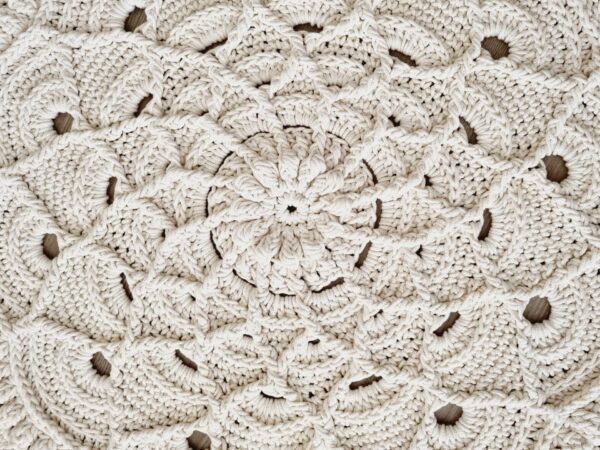 Crochet floor rug